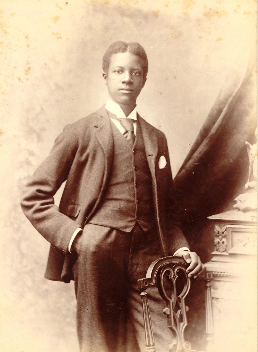 Image - Link to page: Portrait of Bertie Robinson